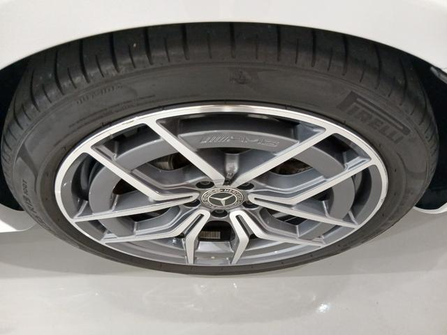 Ｅクラス 　ブルメスターサウンドシステム　３６０°カメラ　レザーパッケージ　ブルー×ベージュ内装　純正１９インチアルミホイール　エアバランスパッケージ　パフュームアトマイザー　シートヒーター　パワーシート（28枚目）