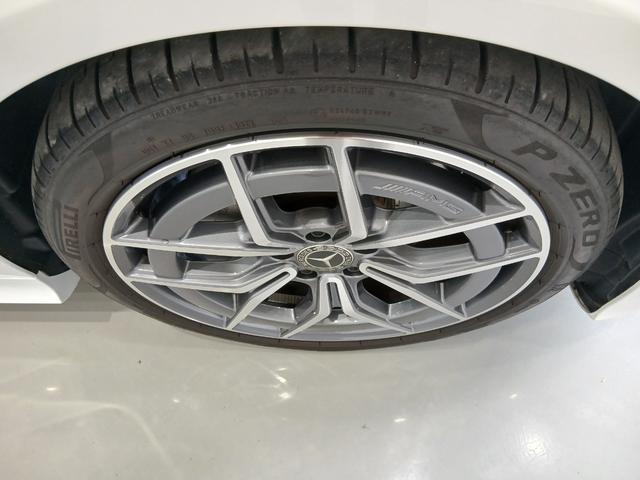 Ｅクラス 　ブルメスターサウンドシステム　３６０°カメラ　レザーパッケージ　ブルー×ベージュ内装　純正１９インチアルミホイール　エアバランスパッケージ　パフュームアトマイザー　シートヒーター　パワーシート（30枚目）