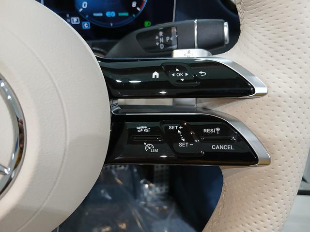 Ｅクラス 　ブルメスターサウンドシステム　３６０°カメラ　レザーパッケージ　ブルー×ベージュ内装　純正１９インチアルミホイール　エアバランスパッケージ　パフュームアトマイザー　シートヒーター　パワーシート（38枚目）