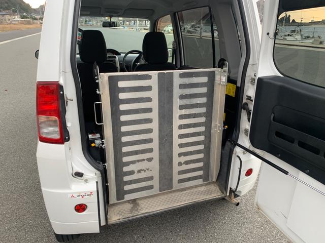 車いす移動車(10枚目)