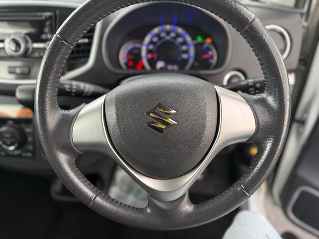 ワゴンＲスティングレー Ｘ　４ＷＤ　スマートキー　アイドリングストップ　ＣＤプレーヤー　ＵＳＢ接続可　純正アルミ　ドアミラーウインカー　ＨＩＤヘッド　フォグランプ（10枚目）