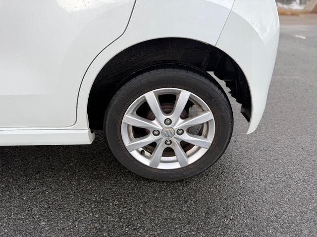 ワゴンＲスティングレー Ｘ　４ＷＤ　スマートキー　アイドリングストップ　ＣＤプレーヤー　ＵＳＢ接続可　純正アルミ　ドアミラーウインカー　ＨＩＤヘッド　フォグランプ（32枚目）