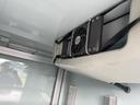 　移動販売冷凍車　キッチンカー　４ＷＤ　５速マニュアル　エアコンパワステ　手洗い設備　スライドドア　ガラスドアキーレス　パワーウィンドウ　ＦＭＡＭラジオ（17枚目）