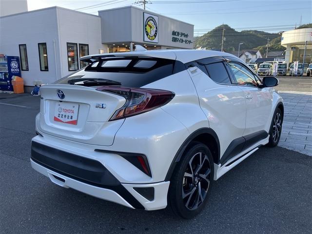 Ｃ－ＨＲ Ｇ　フルセグ　ＤＶＤナビ　ＤＶＤ再生　バックカメラ　衝突被害軽減システム　ＥＴＣ　ＬＥＤヘッドランプ　ワンオーナー　フルエアロ（7枚目）