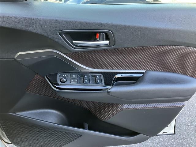Ｃ－ＨＲ Ｇ　フルセグ　ＤＶＤナビ　ＤＶＤ再生　バックカメラ　衝突被害軽減システム　ＥＴＣ　ＬＥＤヘッドランプ　ワンオーナー　フルエアロ（38枚目）