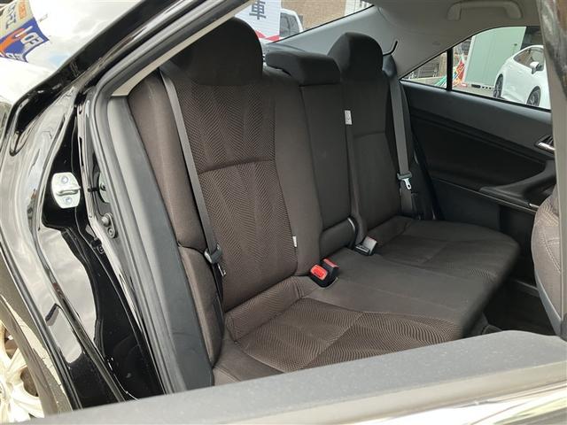 ゆとりある広々とした車内空間は、ドライブを始め買い物やレジャーなど、幅広く活躍します。一人でもみんなとでもお出かけを楽しみましょう！