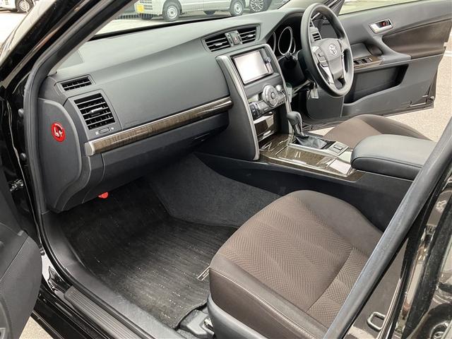 選べる延長保証もご用意。無料保証期間１年に安心をプラスする１年または２年延長保証（有償）がお選びいただけます。もちろんん走行距離無制限です。