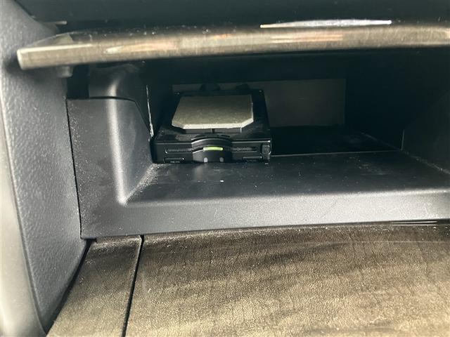 ＥＴＣ車載器付きです。高速道路の料金所もスムーズに通過できます。