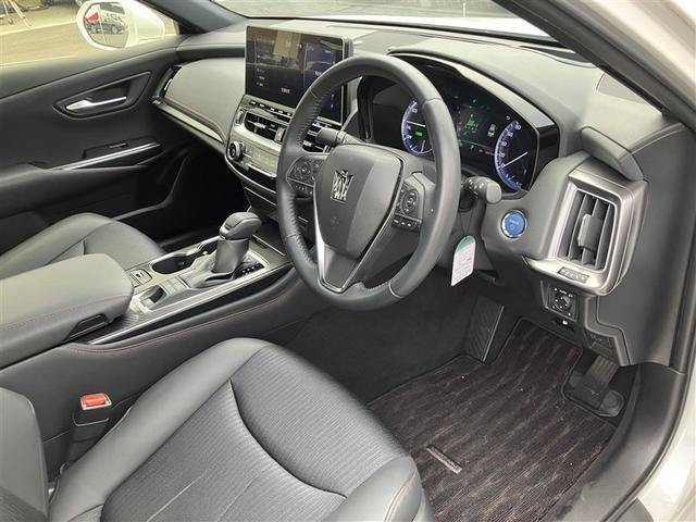 見通しのよいすっきりとした視界で、誰でも運転しやすいです。運転のしやすさは疲れにくさにも繋がりますよ♪