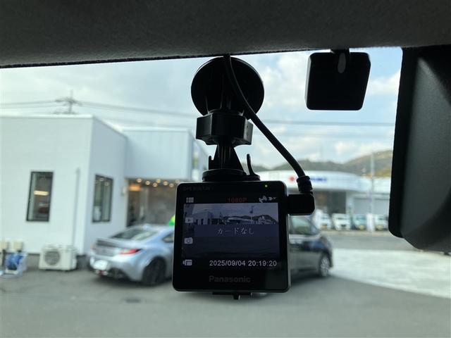 タンク Ｇ　Ｓ　フルセグ　メモリーナビ　ＤＶＤ再生　バックカメラ　衝突被害軽減システム　ＥＴＣ　両側電動スライド　ＬＥＤヘッドランプ　ウオークスルー　ワンオーナー　アイドリングストップ（24枚目）