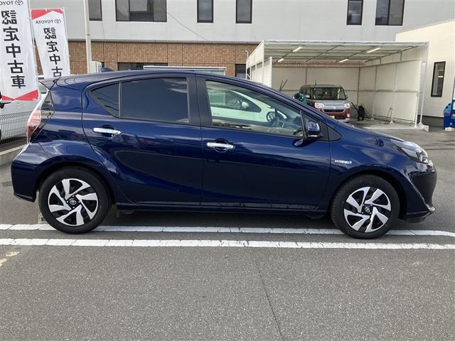 アクア Sスタイルブラック フルセグ メモリーナビ バックカメラ 衝突被害軽減システム ETC ドラレコ LEDヘッドランプ ワンオーナー(4枚目)