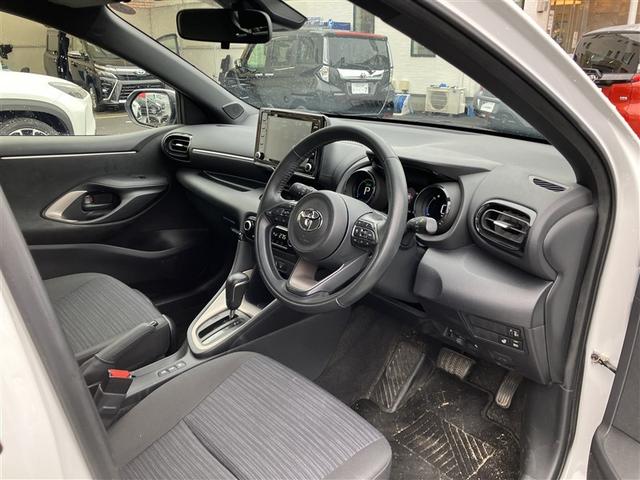 ヤリス ハイブリッドＺ　バックカメラ　衝突被害軽減システム　ＥＴＣ　ＬＥＤヘッドランプ　ワンオーナー（15枚目）