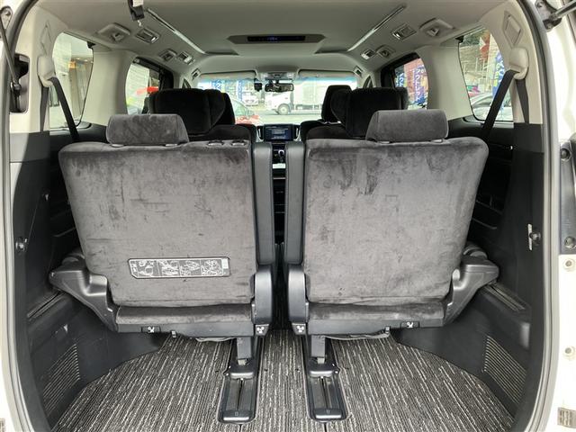 アルファード ２．５Ｓ　Ｃパッケージ　フルセグ　メモリーナビ　ＤＶＤ再生　バックカメラ　衝突被害軽減システム　ＥＴＣ　ドラレコ　両側電動スライド　ＬＥＤヘッドランプ　乗車定員７人　３列シート　ワンオーナー（10枚目）