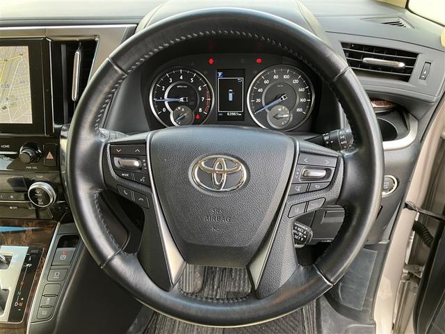 �h���C�o�[�Ɋ��Y�����K�ȑ���t�B�[���������炷�X�e�A�����O�ł��B