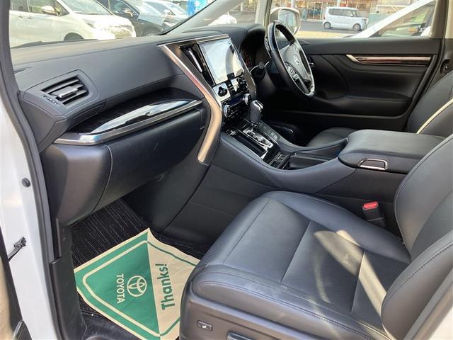 アルファード ２．５Ｓ　Ｃパッケージ　フルセグ　メモリーナビ　ＤＶＤ再生　後席モニター　バックカメラ　衝突被害軽減システム　ＥＴＣ　ドラレコ　両側電動スライド　ＬＥＤヘッドランプ　乗車定員７人　３列シート　ワンオーナー（19枚目）