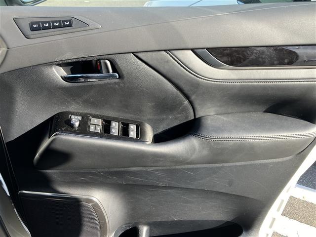 アルファード ２．５Ｓ　Ｃパッケージ　フルセグ　メモリーナビ　ＤＶＤ再生　後席モニター　バックカメラ　衝突被害軽減システム　ＥＴＣ　ドラレコ　両側電動スライド　ＬＥＤヘッドランプ　乗車定員７人　３列シート　ワンオーナー（38枚目）