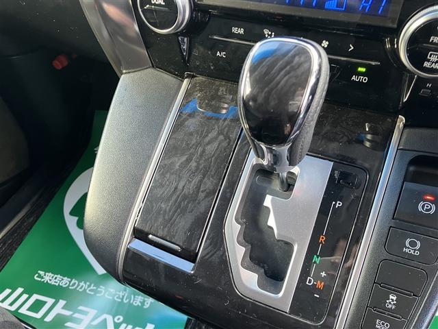 �͋����Ɖ��K���𗼗��������I���\�̃G���W���ł��B���K�ȃh���C�r���O���C�t�������肭�������I