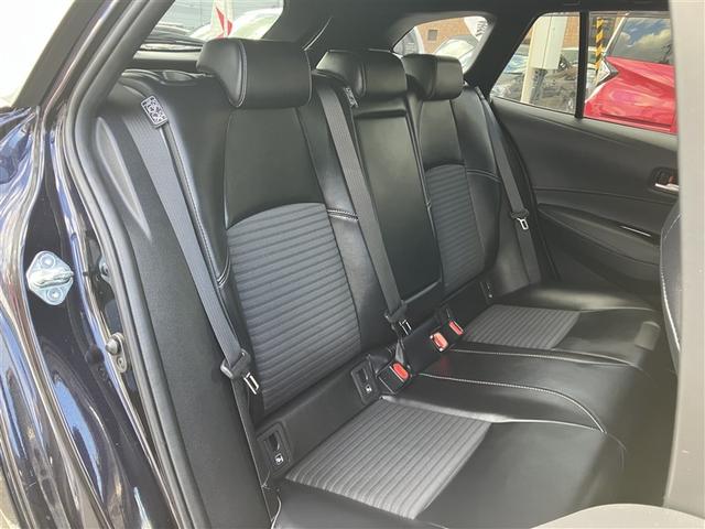 カローラツーリング ハイブリッド　ダブルバイビー　メモリーナビ　バックカメラ　衝突被害軽減システム　ＥＴＣ　ドラレコ　ＬＥＤヘッドランプ　ワンオーナー（12枚目）