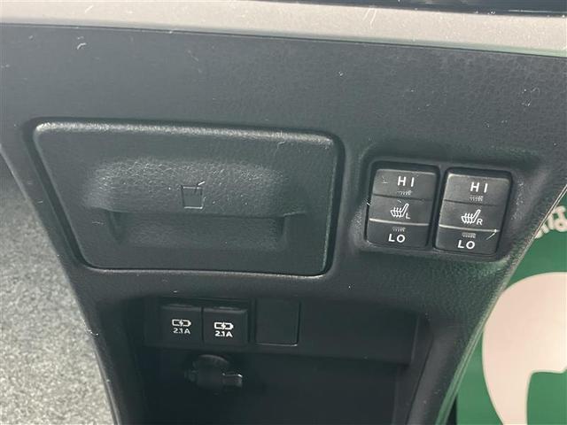 エスクァイア Gi フルセグ メモリーナビ DVD再生 後席モニター バックカメラ 衝突被害軽減システム ETC ドラレコ 両側電動スライド LEDヘッドランプ 乗車定員7人 3列シート ワンオーナー フルエアロ(14枚目)