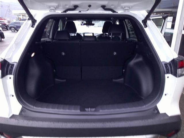 カローラクロス ハイブリッド　Ｚ　革シート　フルセグ　メモリーナビ　ＤＶＤ再生　バックカメラ　衝突被害軽減システム　ＥＴＣ　ドラレコ　ＬＥＤヘッドランプ　ワンオーナー（10枚目）