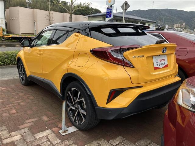 Ｃ－ＨＲ Ｇ　フルセグ　メモリーナビ　ＤＶＤ再生　バックカメラ　衝突被害軽減システム　ＥＴＣ　ＬＥＤヘッドランプ　ワンオーナー（5枚目）