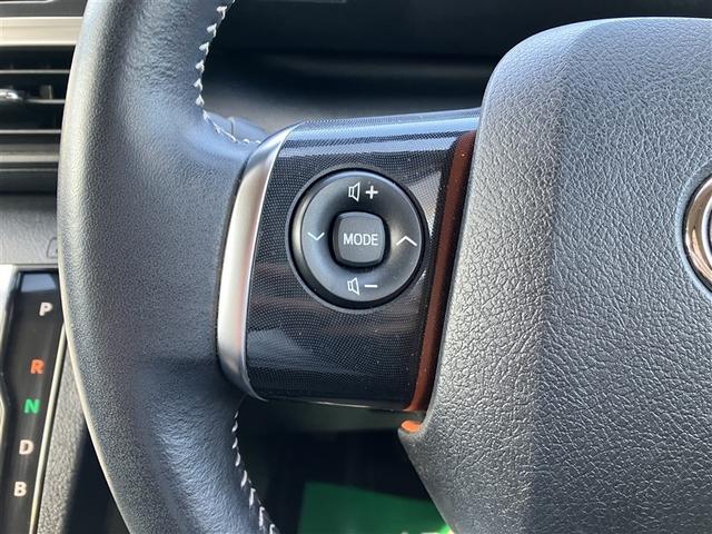 シエンタ ハイブリッド　ファンベースＧ　クエロ　ワンセグ　メモリーナビ　ＤＶＤ再生　バックカメラ　衝突被害軽減システム　ＥＴＣ　ドラレコ　両側電動スライド　ＬＥＤヘッドランプ　ウオークスルー　ワンオーナー（12枚目）