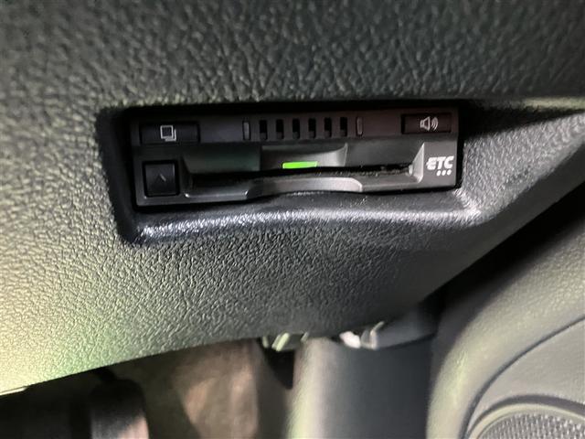 シエンタ ハイブリッド　ファンベースＧ　クエロ　ワンセグ　メモリーナビ　ＤＶＤ再生　バックカメラ　衝突被害軽減システム　ＥＴＣ　ドラレコ　両側電動スライド　ＬＥＤヘッドランプ　ウオークスルー　ワンオーナー（22枚目）