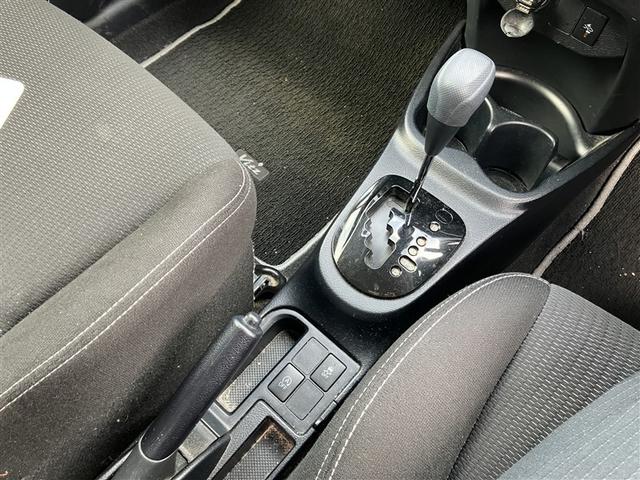 ヴィッツ F フルセグ メモリーナビ DVD再生 バックカメラ 衝突被害軽減システム ETC ドラレコ LEDヘッドランプ ワンオーナー アイドリングストップ(14枚目)