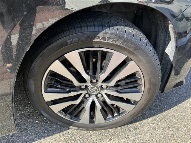 アルファード 2.5S Cパッケージ サンルーフ フルセグ DVD再生 後席モニター バックカメラ 衝突被害軽減システム ETC ドラレコ 両側電動スライド LEDヘッドランプ 乗車定員7人 3列シート(6枚目)