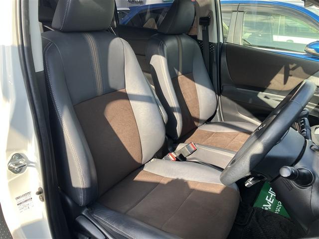 シエンタ ハイブリッドＧ　クエロ　フルセグ　メモリーナビ　ＤＶＤ再生　後席モニター　バックカメラ　衝突被害軽減システム　ＥＴＣ　両側電動スライド　ＬＥＤヘッドランプ　ウオークスルー　乗車定員７人　３列シート　ワンオーナー（7枚目）