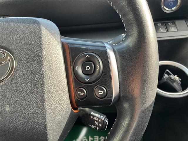 シエンタ ハイブリッドＧ　クエロ　フルセグ　メモリーナビ　ＤＶＤ再生　後席モニター　バックカメラ　衝突被害軽減システム　ＥＴＣ　両側電動スライド　ＬＥＤヘッドランプ　ウオークスルー　乗車定員７人　３列シート　ワンオーナー（15枚目）