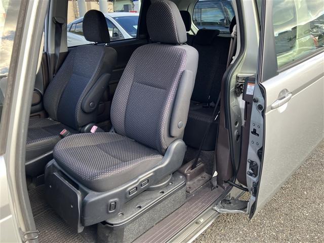 ポルテ Ｆウェルキャブ　Ａタイプ　フルセグ　メモリーナビ　ＤＶＤ再生　バックカメラ　ＥＴＣ　ドラレコ　電動スライドドア　ウオークスルー　ワンオーナー　アイドリングストップ（11枚目）