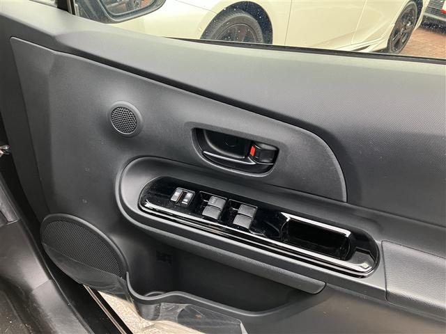 アクア Ｓ　フルセグ　メモリーナビ　ＤＶＤ再生　ミュージックプレイヤー接続可　バックカメラ　衝突被害軽減システム　ＥＴＣ　ＬＥＤヘッドランプ　ワンオーナー　アイドリングストップ（22枚目）