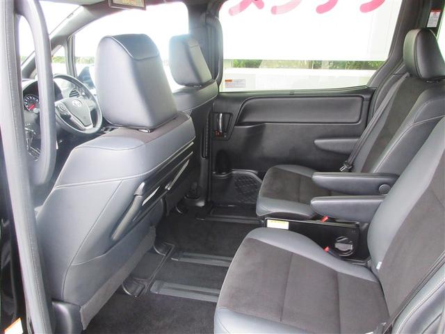 ノア Ｓｉ　ダブルバイビー　フルセグ　メモリーナビ　ＤＶＤ再生　後席モニター　バックカメラ　衝突被害軽減システム　ＥＴＣ　ドラレコ　両側電動スライド　ＬＥＤヘッドランプ　ウオークスルー　乗車定員７人　３列シート　ワンオーナー（11枚目）