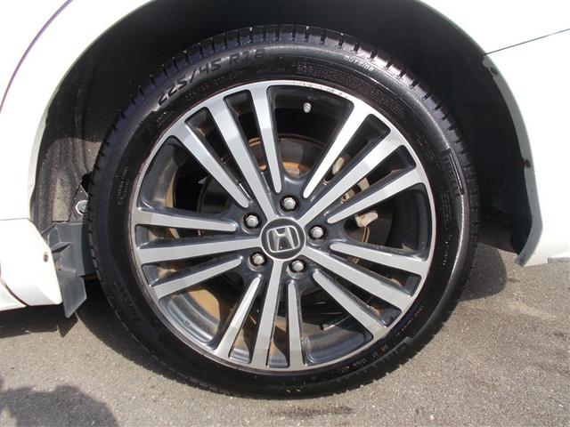 オデッセイ アブソルート・ＥＸ　フルセグ　メモリーナビ　ＤＶＤ再生　バックカメラ　ＥＴＣ　両側電動スライド　ＬＥＤヘッドランプ　ウオークスルー　乗車定員７人　３列シート　ワンオーナー　アイドリングストップ（19枚目）