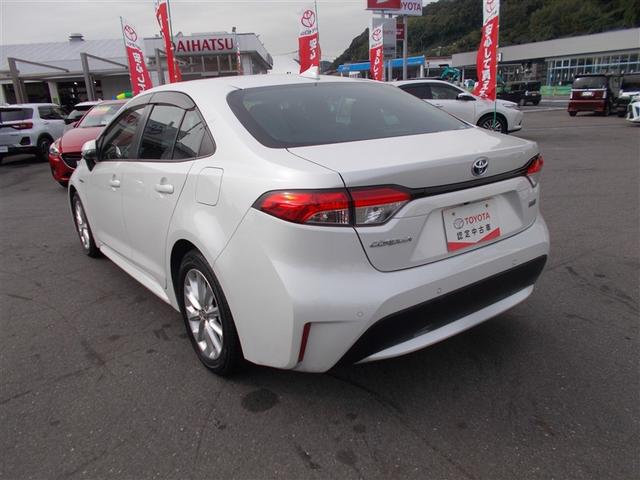 カローラ ハイブリッド　Ｓ　フルセグ　メモリーナビ　バックカメラ　衝突被害軽減システム　ＥＴＣ　ドラレコ　ＬＥＤヘッドランプ　ワンオーナー（3枚目）