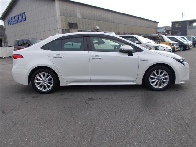 カローラ ハイブリッド　Ｓ　フルセグ　メモリーナビ　バックカメラ　衝突被害軽減システム　ＥＴＣ　ドラレコ　ＬＥＤヘッドランプ　ワンオーナー（6枚目）