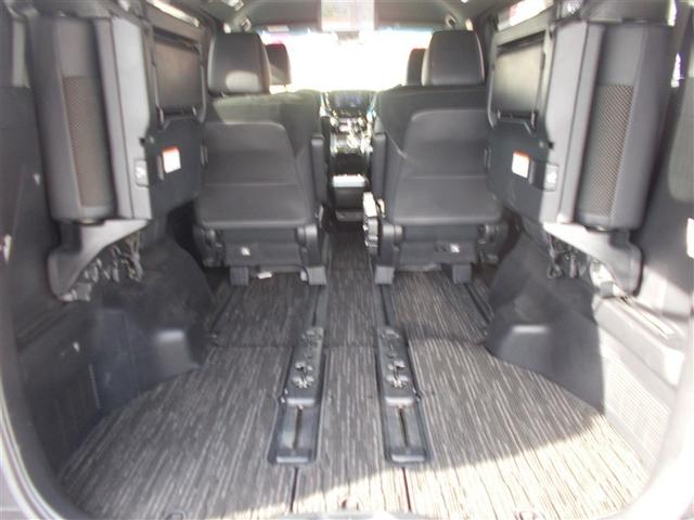 アルファード ２．５Ｓ　タイプゴールド　フルセグ　メモリーナビ　ＤＶＤ再生　後席モニター　バックカメラ　衝突被害軽減システム　ＥＴＣ　両側電動スライド　ＬＥＤヘッドランプ　乗車定員７人　３列シート　ワンオーナー（18枚目）