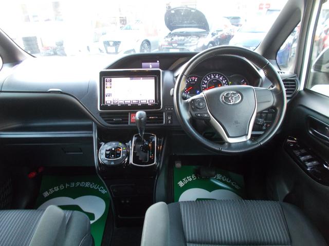 ヴォクシー ＺＳ（9枚目）