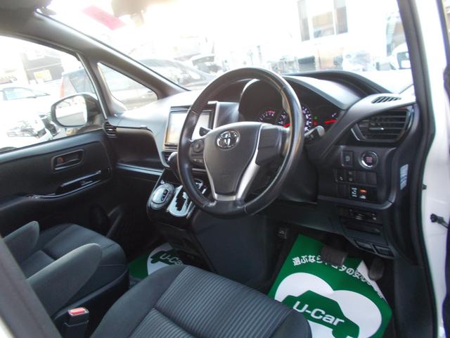 ヴォクシー ＺＳ（12枚目）