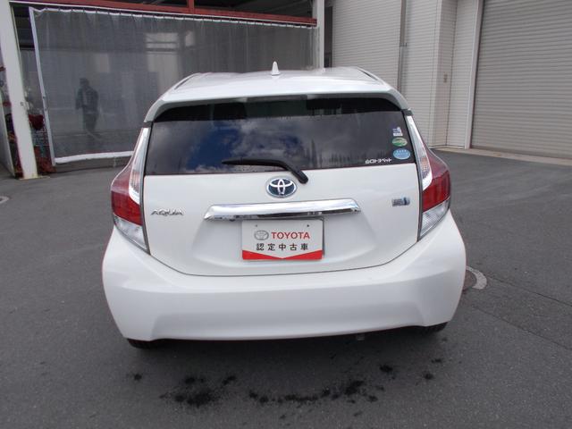 アクア Ｓスタイルブラック　衝突被害軽減システム　フルセグナビ　バックカメラ　ＥＴＣ　ワンオーナー（5枚目）