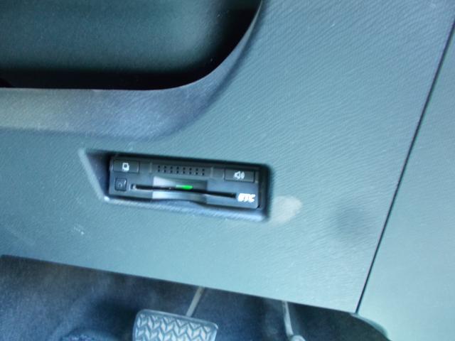 アクア Ｓスタイルブラック　衝突被害軽減システム　フルセグナビ　バックカメラ　ＥＴＣ　ワンオーナー（10枚目）