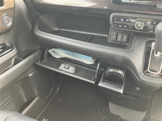 Ｎ－ＢＯＸカスタム Ｇ・Ｌターボホンダセンシング　フルセグ　メモリーナビ　ＤＶＤ再生　バックカメラ　衝突被害軽減システム　ＥＴＣ　両側電動スライド　ＬＥＤヘッドランプ　アイドリングストップ（23枚目）