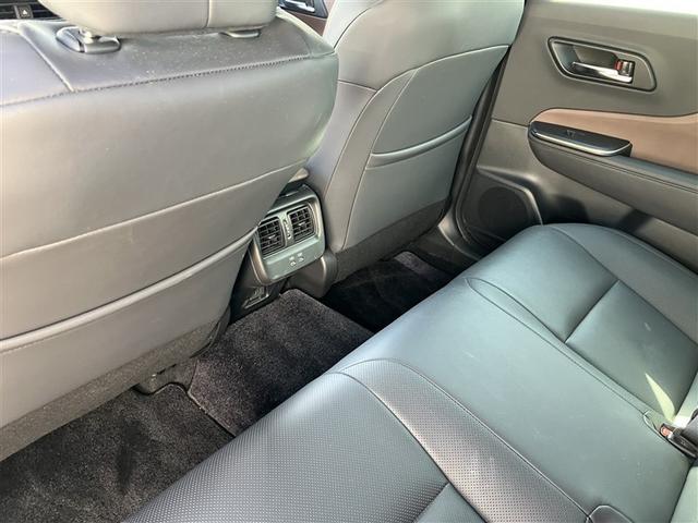 クラウンクロスオーバー G 革シート 4WD バックカメラ 衝突被害軽減システム ETC LEDヘッドランプ ワンオーナー(23枚目)