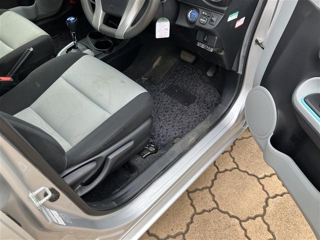 アクア S ワンセグ メモリーナビ バックカメラ ETC ワンオーナー(13枚目)