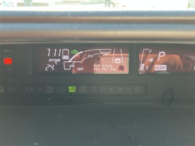 アクア Ｓ　ワンセグ　メモリーナビ　バックカメラ　衝突被害軽減システム　ＥＴＣ　ワンオーナー（3枚目）