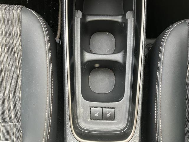 アクア Ｚ　ＤＶＤ再生　バックカメラ　衝突被害軽減システム　ＥＴＣ　ドラレコ　ＬＥＤヘッドランプ　ワンオーナー　フルエアロ（14枚目）