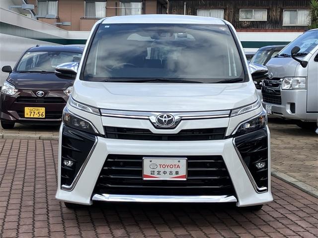 ヴォクシー ZS 煌III フルセグ メモリーナビ DVD再生 後席モニター バックカメラ 衝突被害軽減システム ETC ドラレコ 両側電動スライド LEDヘッドランプ 乗車定員7人 3列シート ワンオーナー(27枚目)