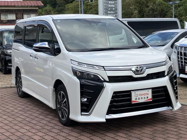 ヴォクシー ZS 煌III フルセグ メモリーナビ DVD再生 後席モニター バックカメラ 衝突被害軽減システム ETC ドラレコ 両側電動スライド LEDヘッドランプ 乗車定員7人 3列シート ワンオーナー(28枚目)