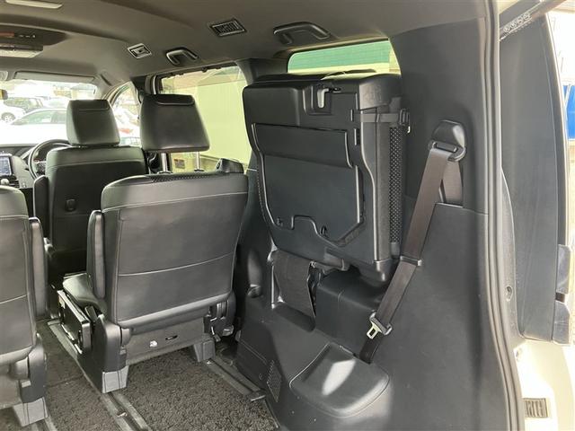 ヴォクシー ZS 煌III フルセグ メモリーナビ DVD再生 後席モニター バックカメラ 衝突被害軽減システム ETC ドラレコ 両側電動スライド LEDヘッドランプ 乗車定員7人 3列シート ワンオーナー(34枚目)